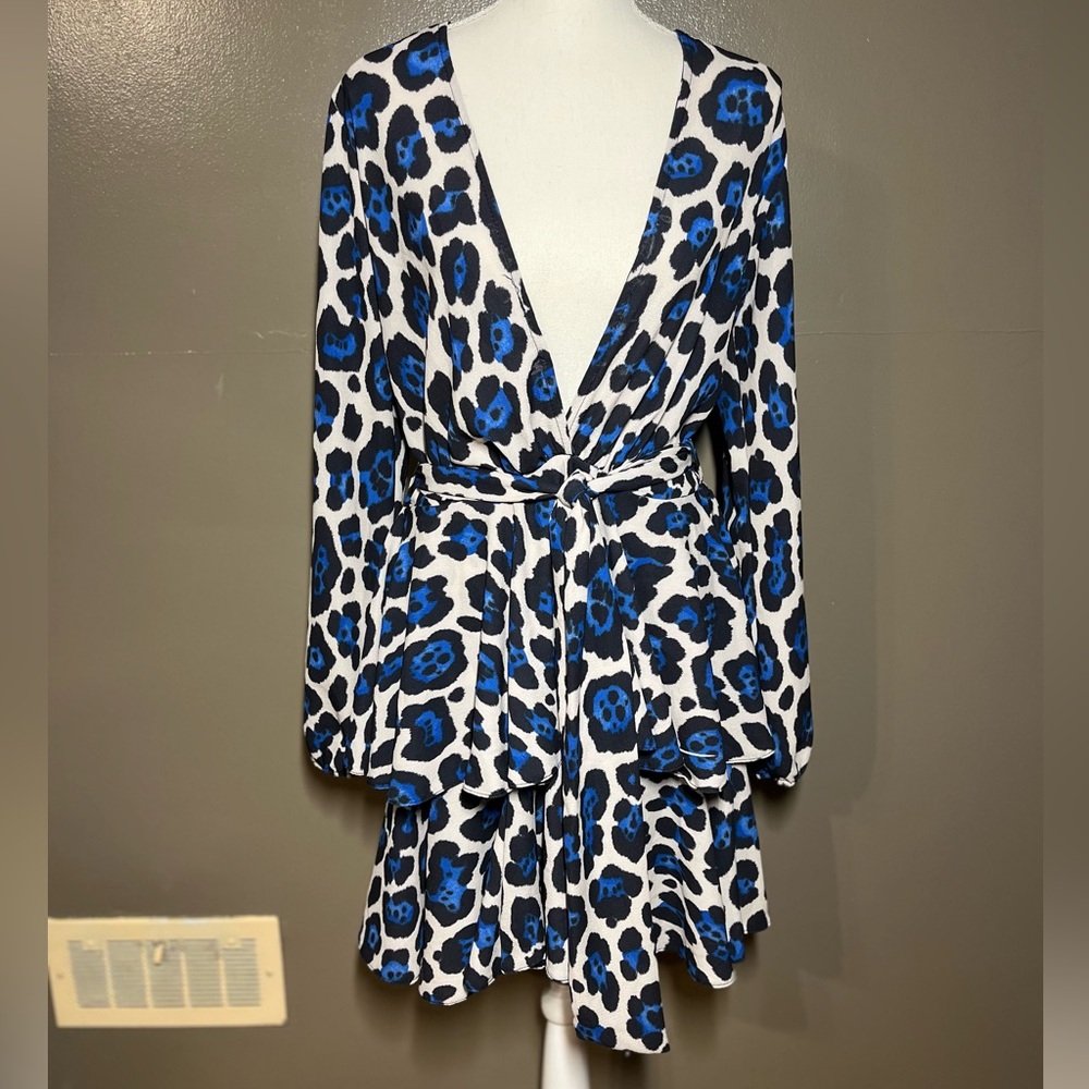 Elegant Blue and Black Leopard Print Long Sleeve Dress